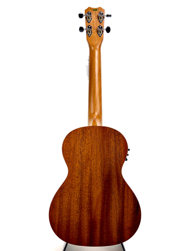 ISLANDER MT-4 EQ A/E TENOR UKEULELE