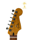 FENDER PLAYER PLUS STRATOCASTER-CANDY APPLE RED