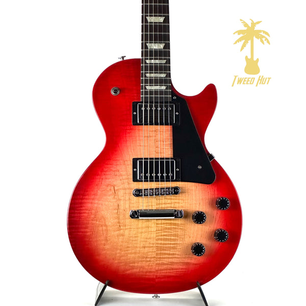 PRE-OWNED GIBSON LES PAUL STUDIO 2021 - HERITAGE CHERRY SUNBURST