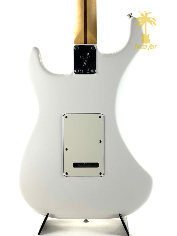 FENDER PLAYER STRATOCASTER POLAR WHITE