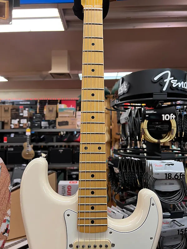 FENDER JV MODIFIED 60's STRATOCASTER-OLYMPIC WHITE