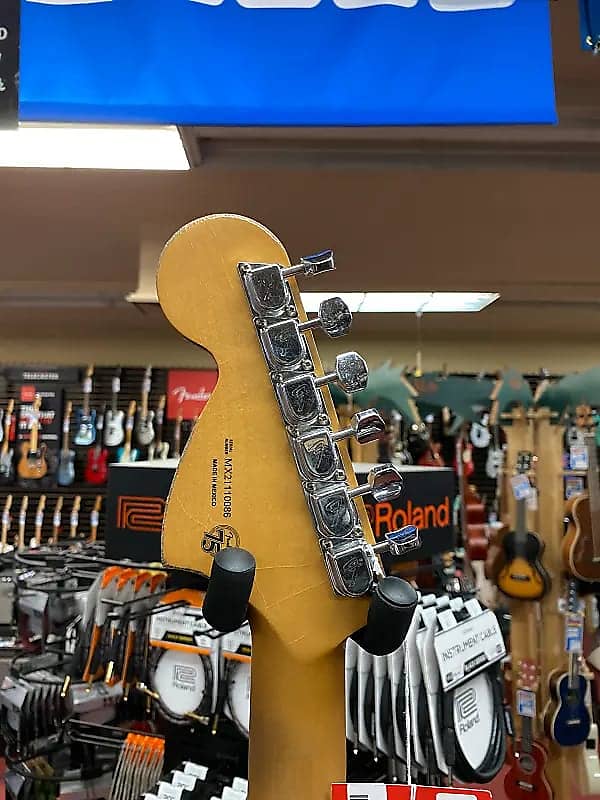 FENDER VINTERA ROAD WORN 70'S TELECASTER DELUXE